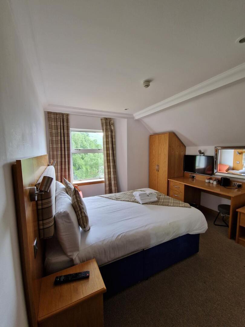 Loch Long Hotel Arrochar Zewnętrze zdjęcie