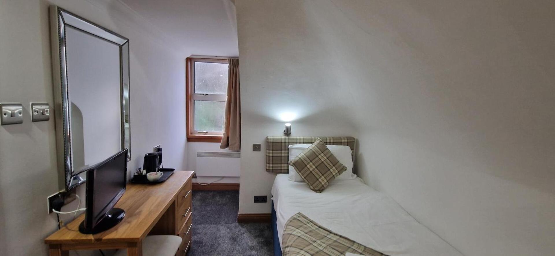 Loch Long Hotel Arrochar Zewnętrze zdjęcie